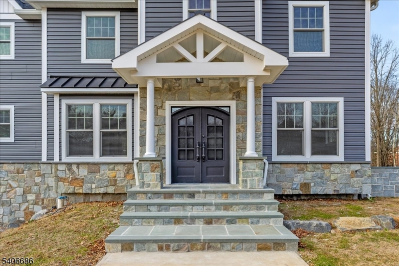 759 Mechlin Corner Rd.