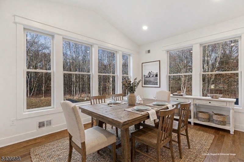 759 Mechlin Corner Rd.