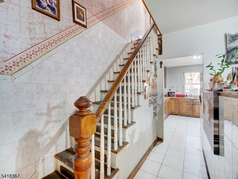 39 Rankin St