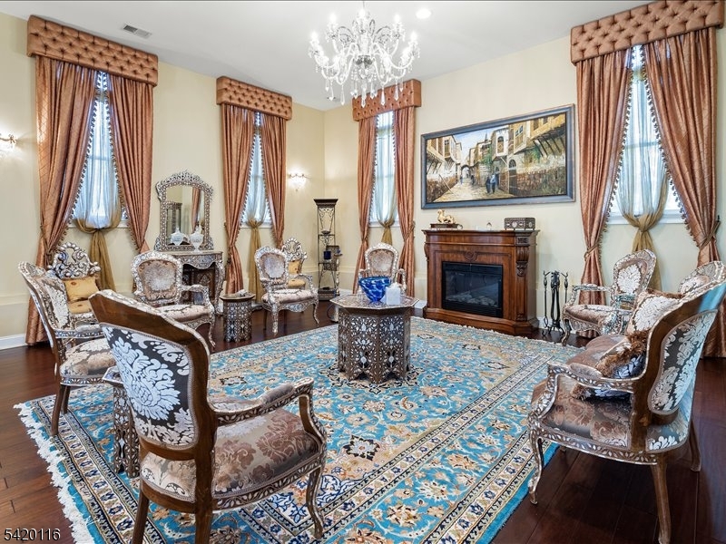 406 Caruso Ct