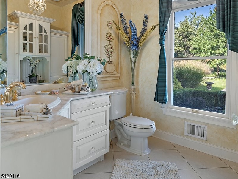 406 Caruso Ct