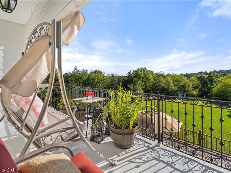 406 Caruso Ct