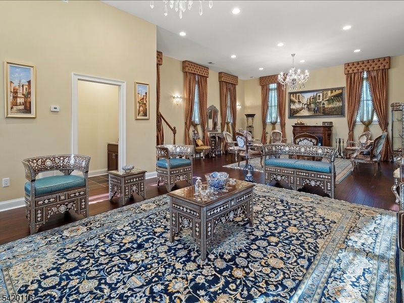 406 Caruso Ct
