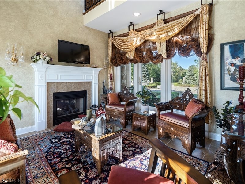 406 Caruso Ct