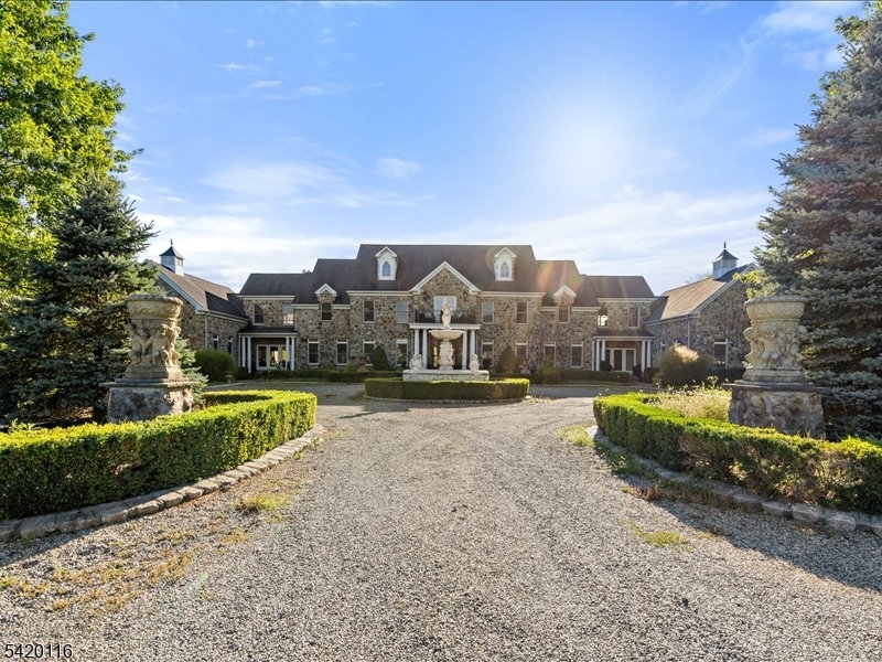 406 Caruso Ct
