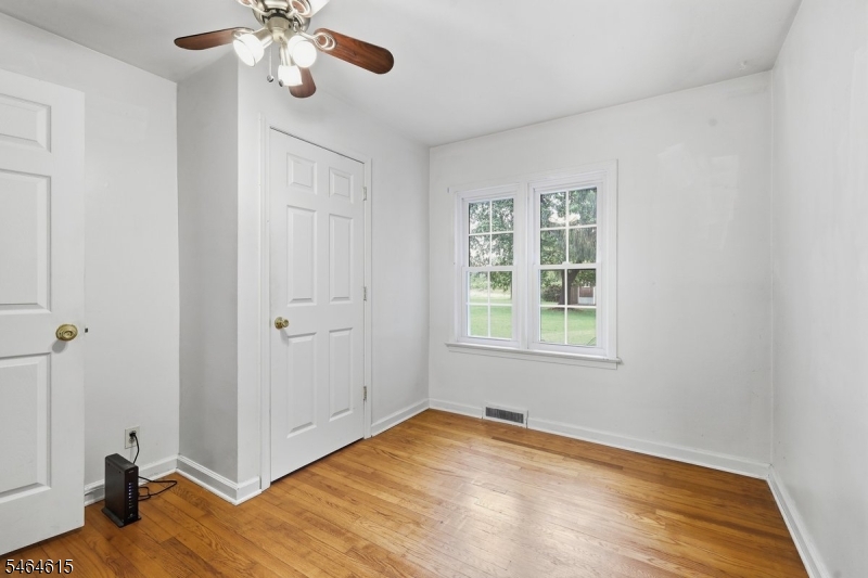 9 Miller Ave