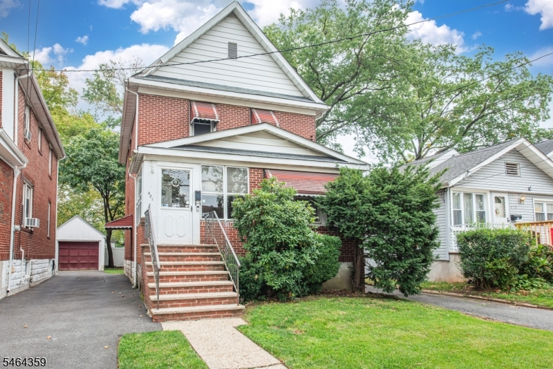 481 Jefferson Ave