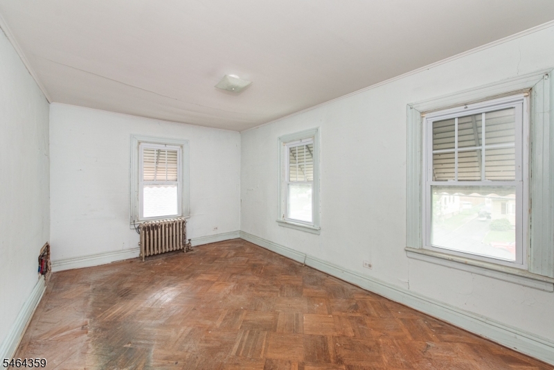 481 Jefferson Ave
