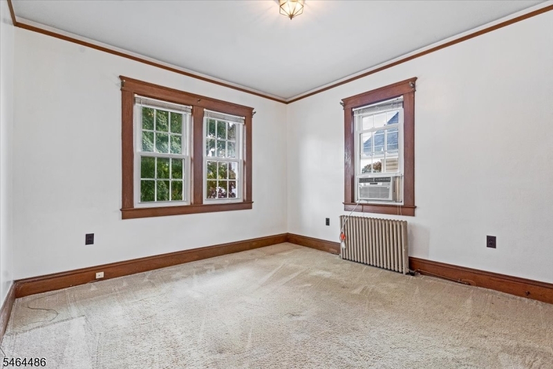 59 W Hanover Ave