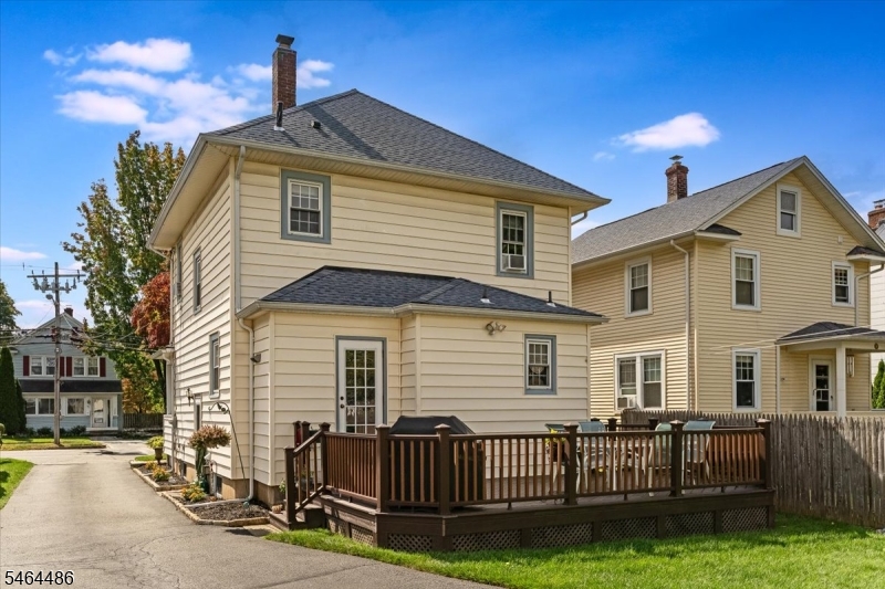 59 W Hanover Ave