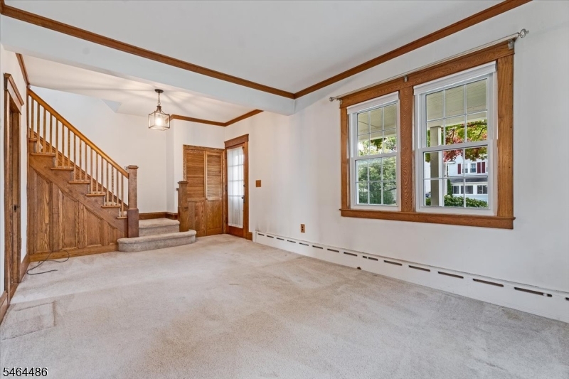 59 W Hanover Ave