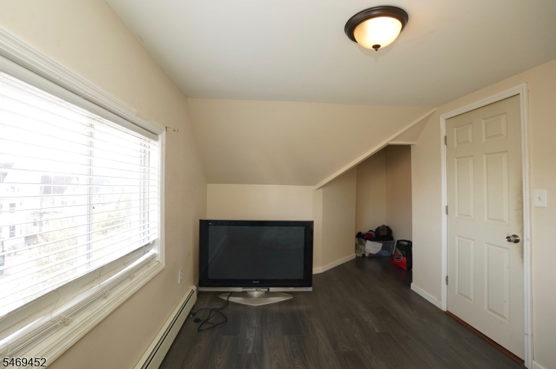 752 Highland Ave