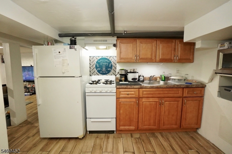 752 Highland Ave