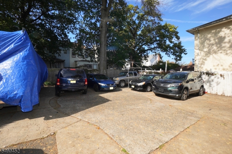 752 Highland Ave