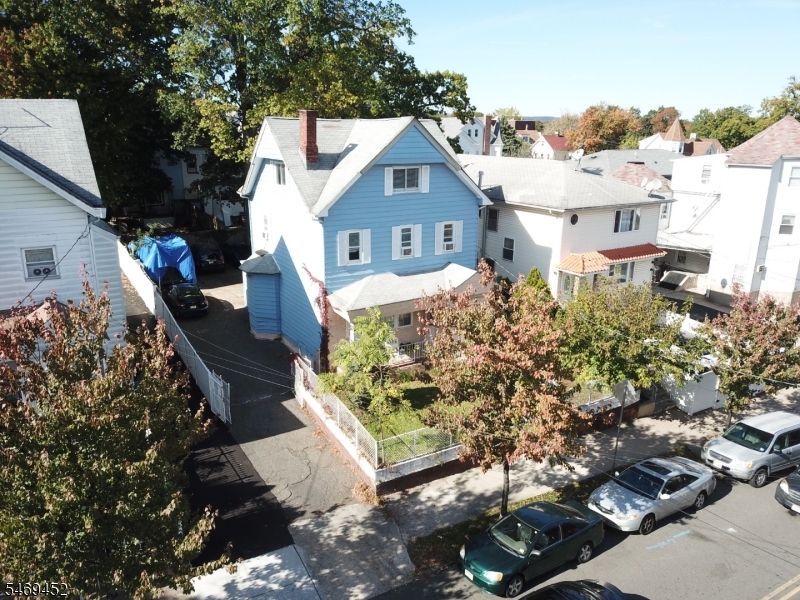 752 Highland Ave