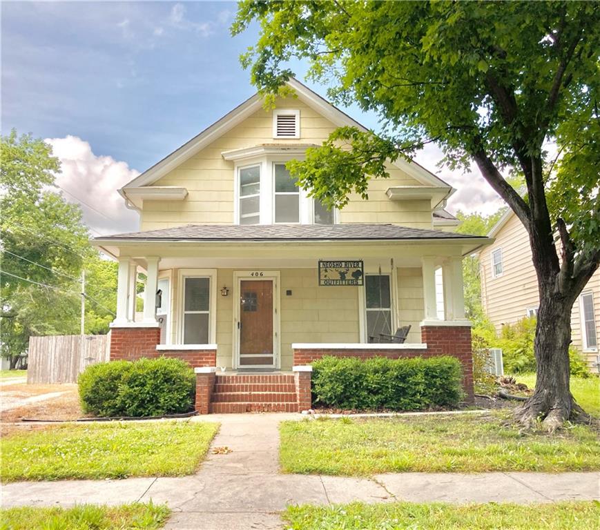 406 S 6th Street