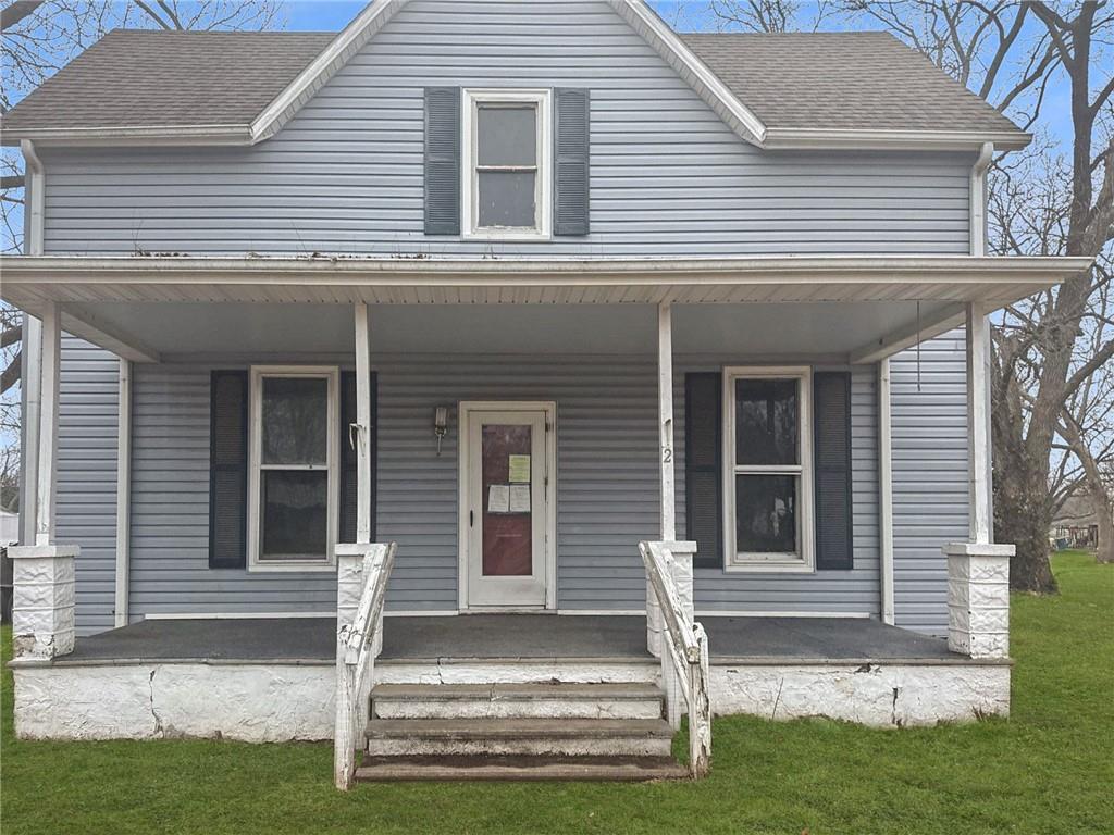 211 S 6th Street - Photo 1