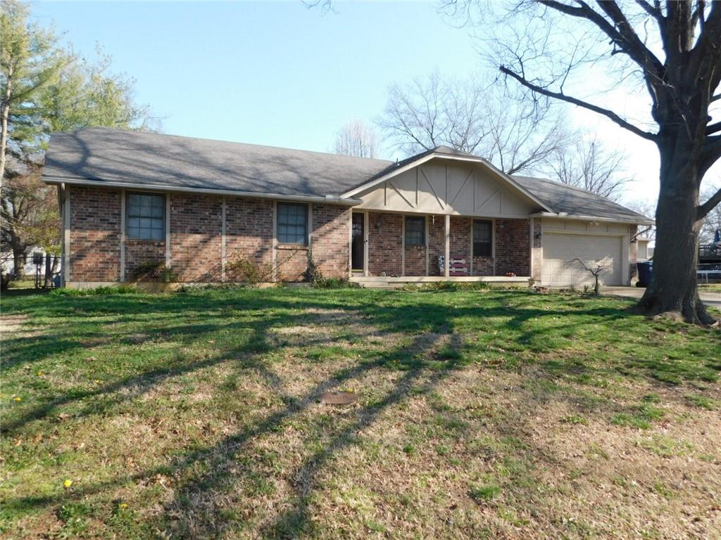1805 Cambridge Lane