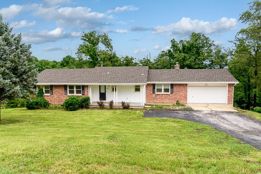 1021 Kouns Lane