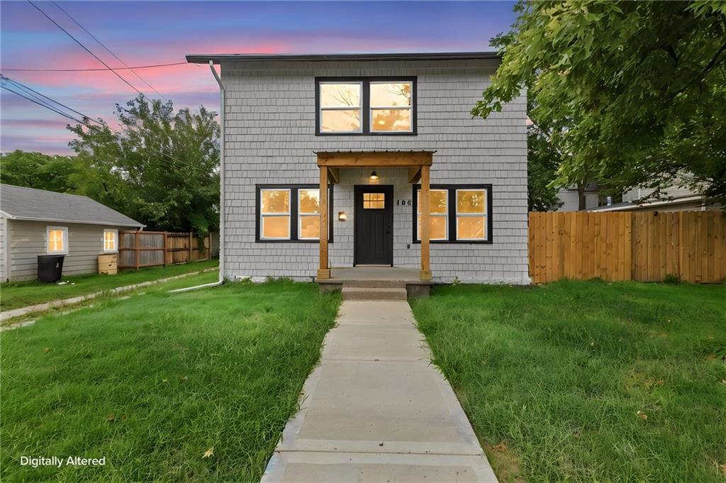 106 W Neosho Street