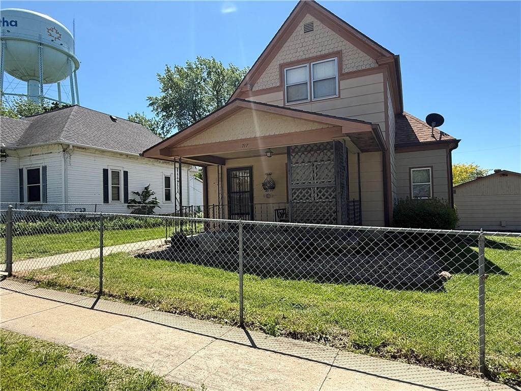 717 Iowa Street