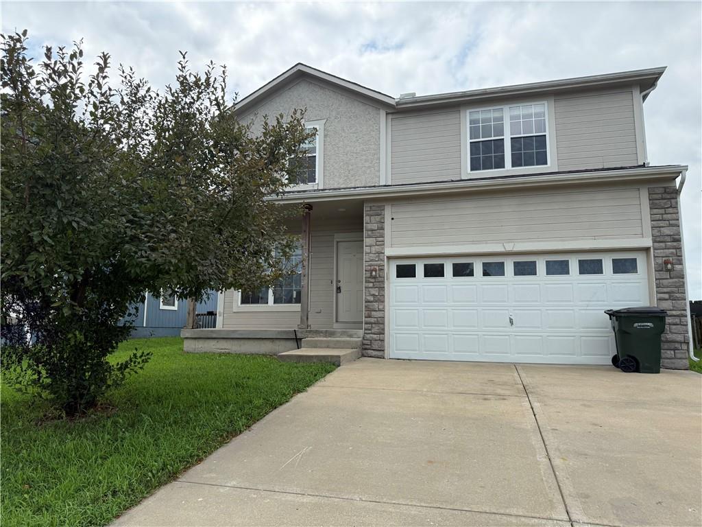 1015 Tamarisk Drive