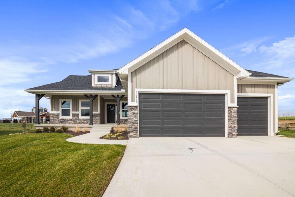 17463 W 163rd Place