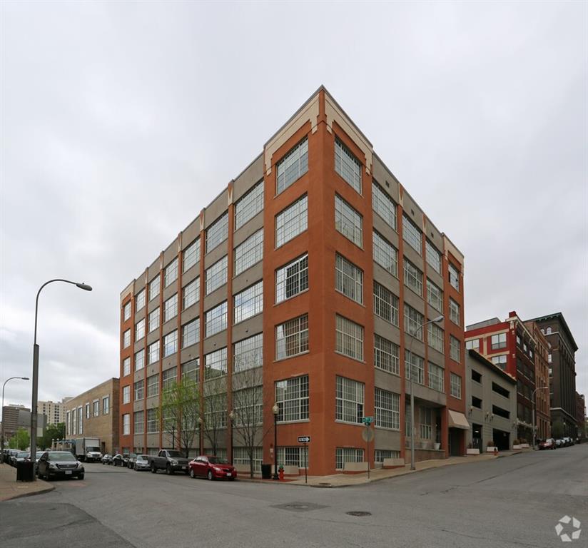 321 W 7th Street #306 - Photo 1