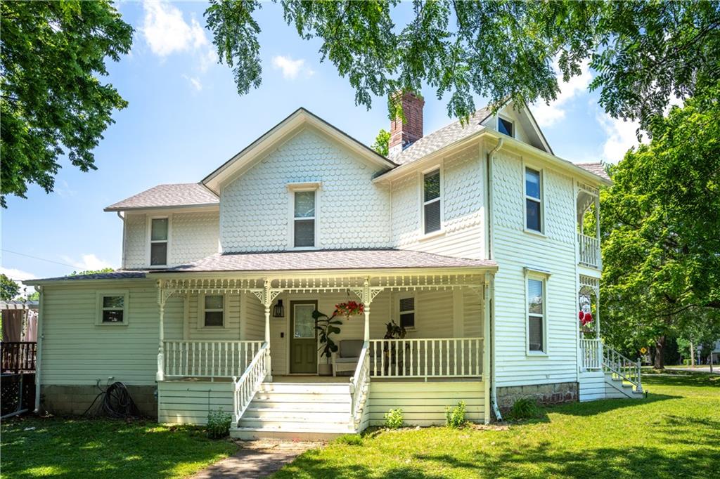 303 W 3rd Street