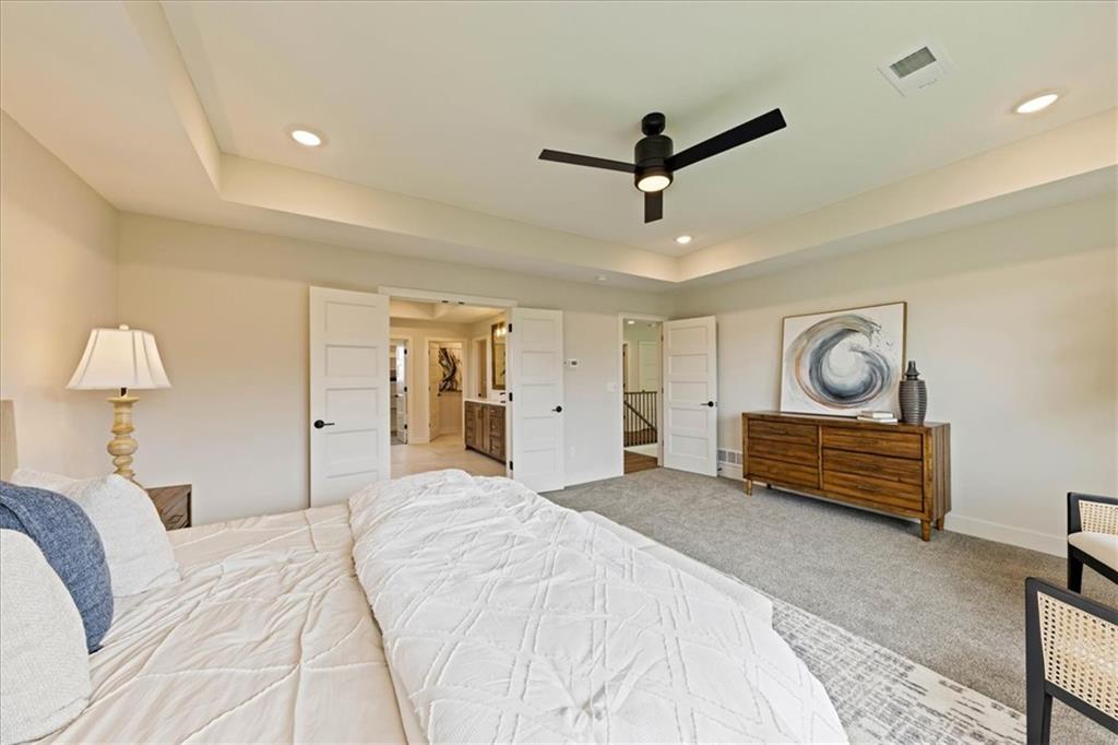 Thumbnail 33