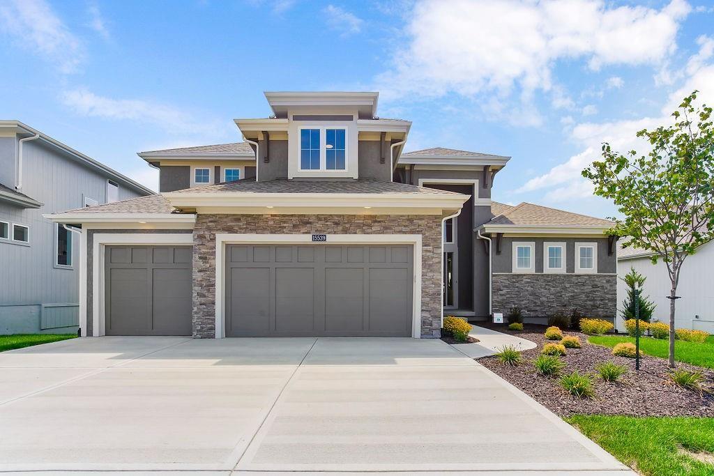 15188 W 168th Place