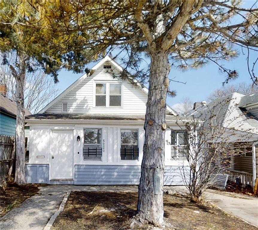 5220 St John Avenue - Photo 1