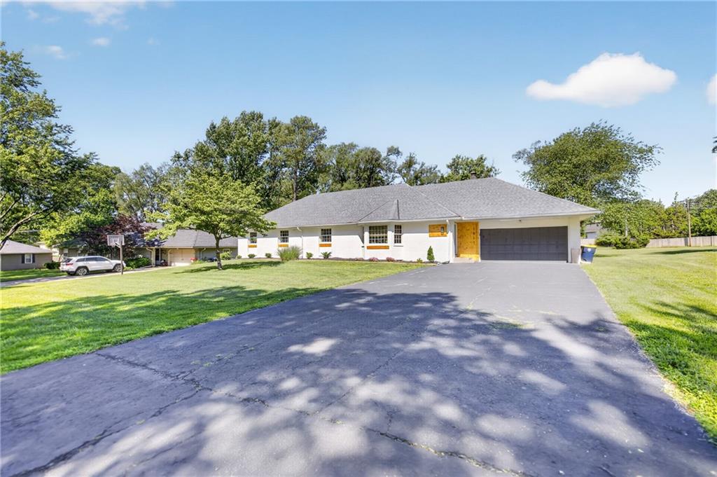 1011 Tam Oshanter Drive - Photo 1