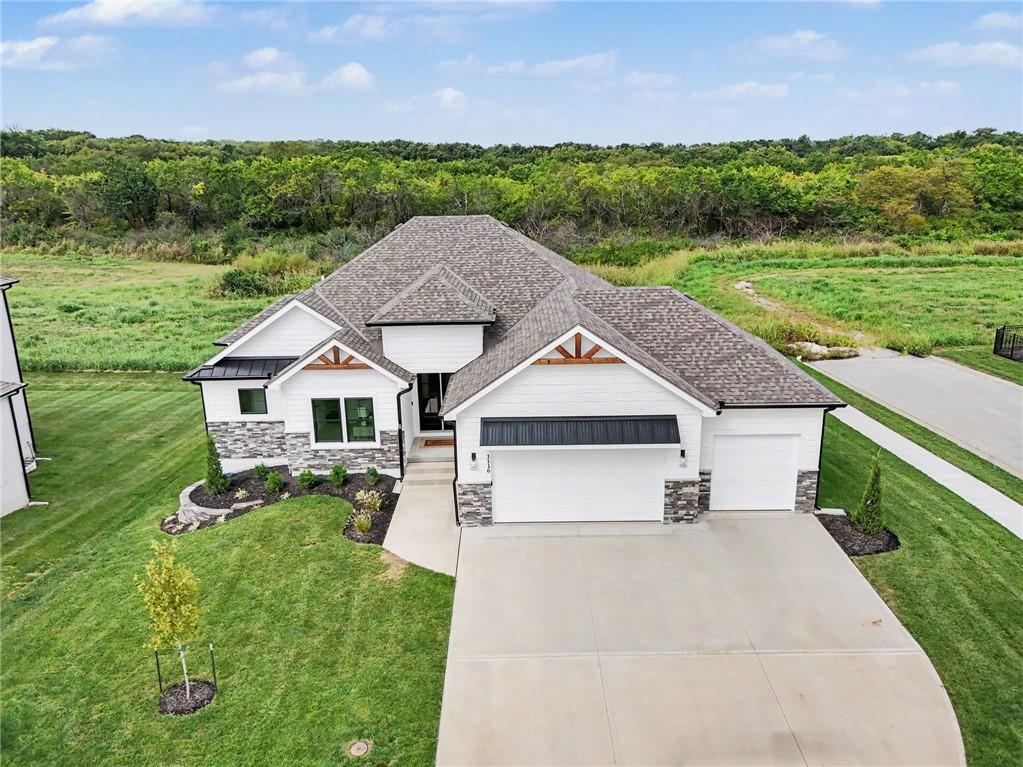 3116 SW Summit View Trail - Photo 1