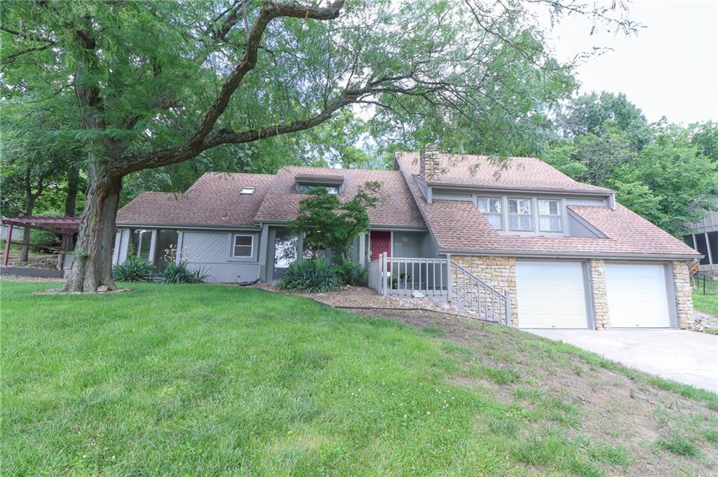 16015 Meadow Lane