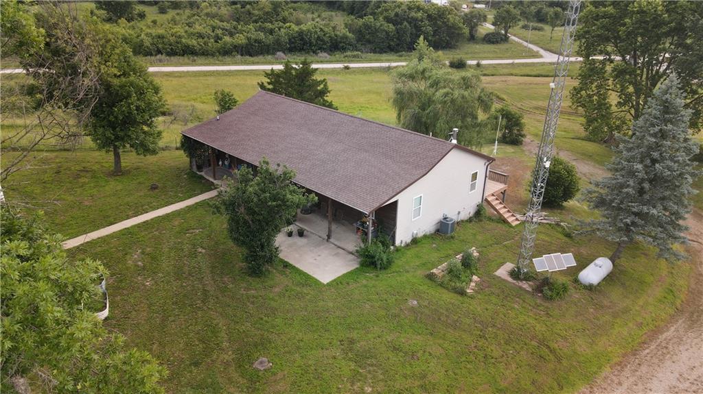 126 SW 400th Road - Photo 1