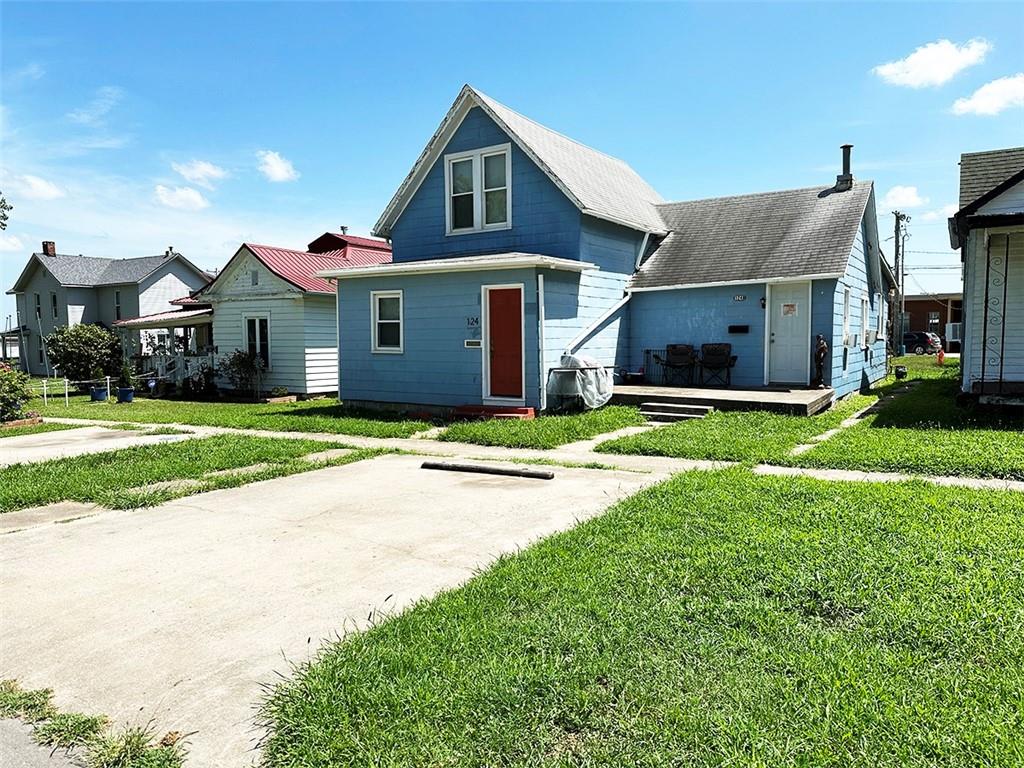 124 W 3rd Avenue