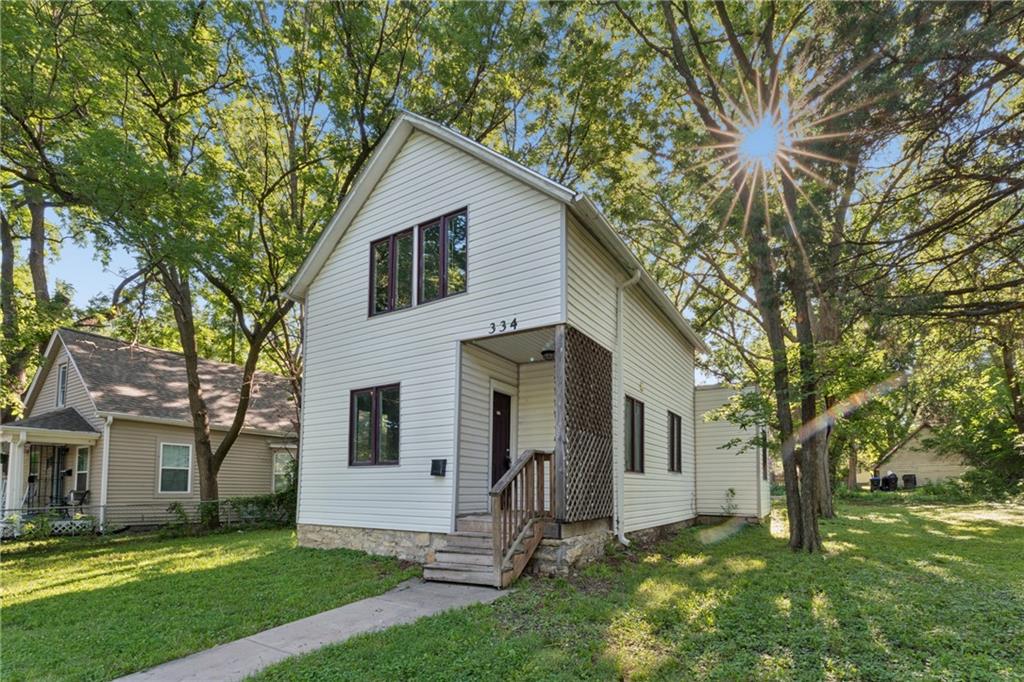 334 SW Orchard Street