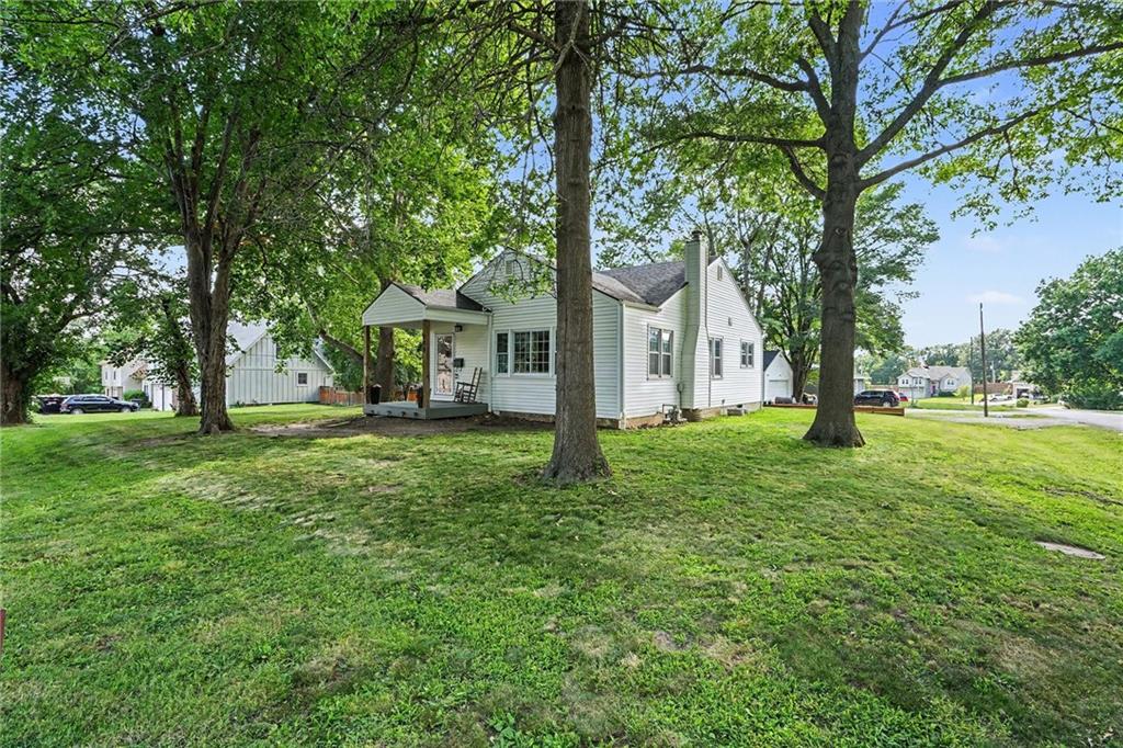 909 Pawnee Drive
