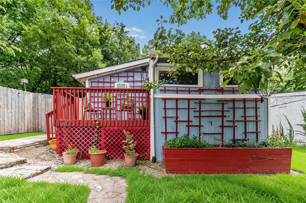 607 N Main Street - Photo 1