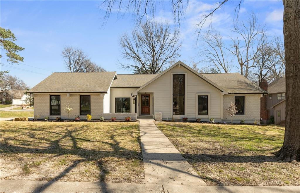 10301 Howe Drive