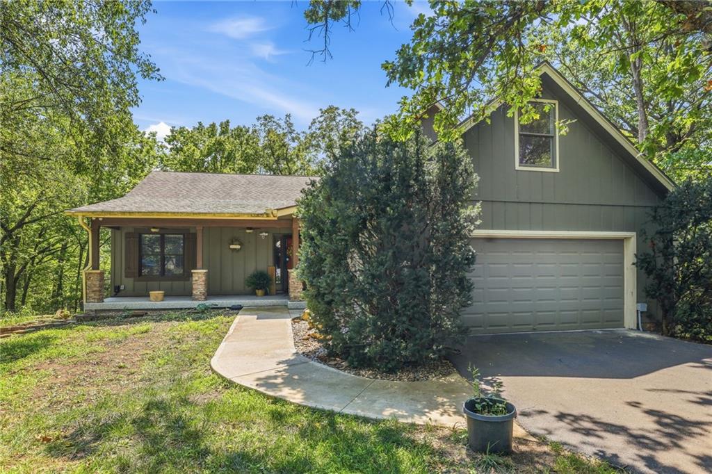 9000 Oak Country Lane