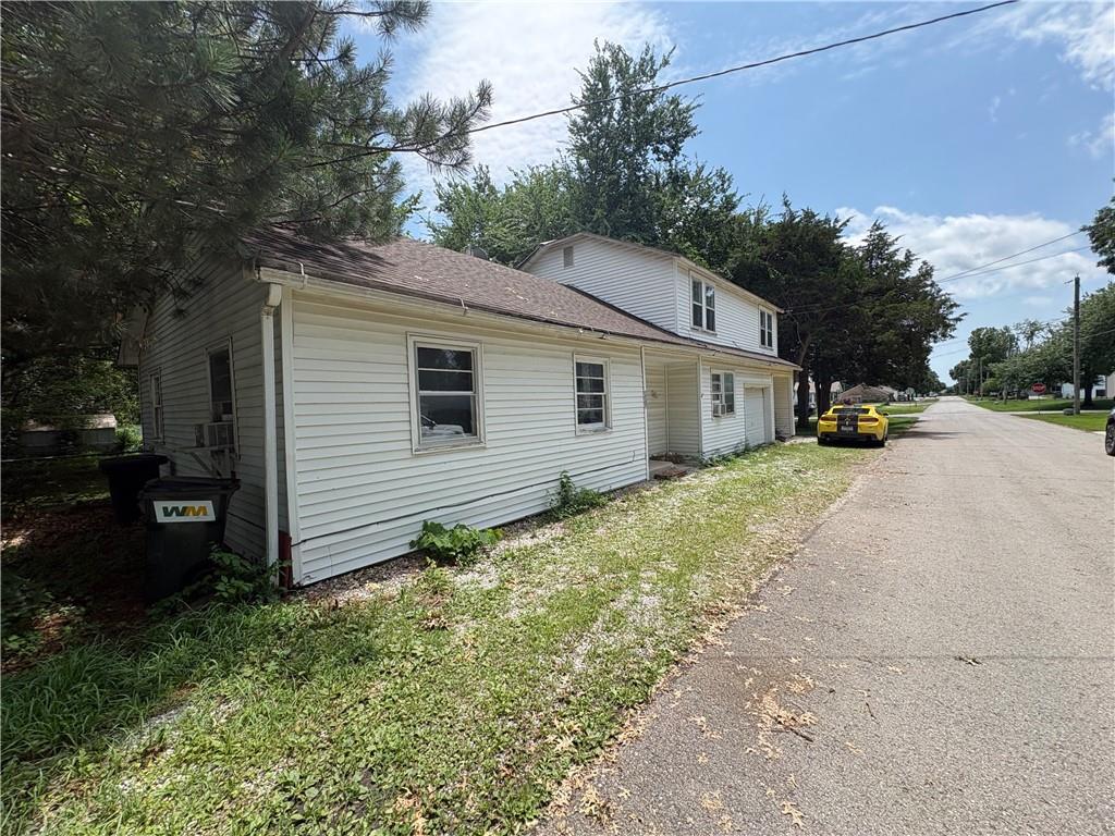 605 Olive Street