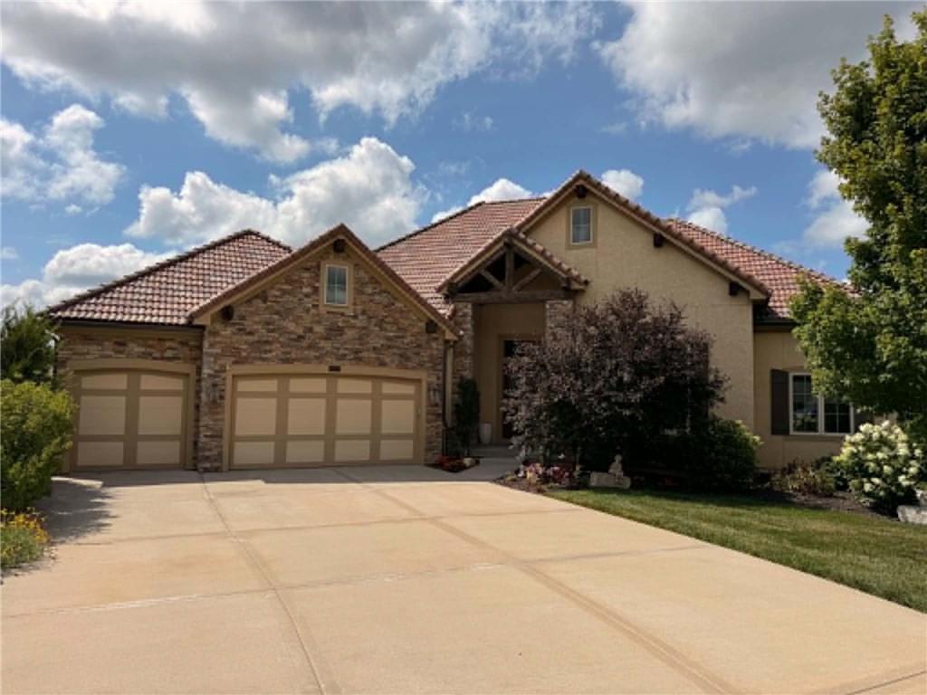 9174 Cottonwood Canyon Drive