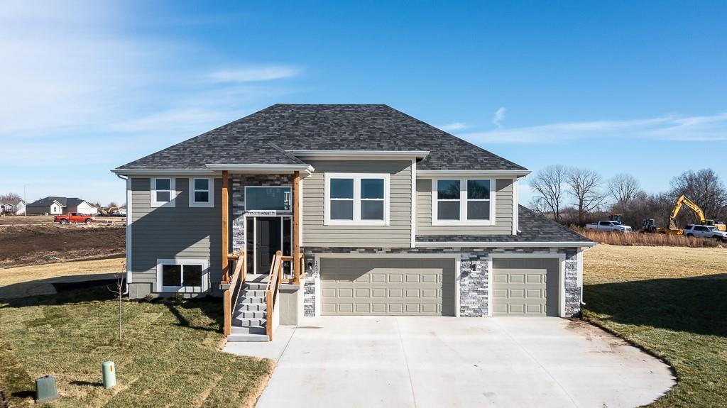 1661 N 156th Street