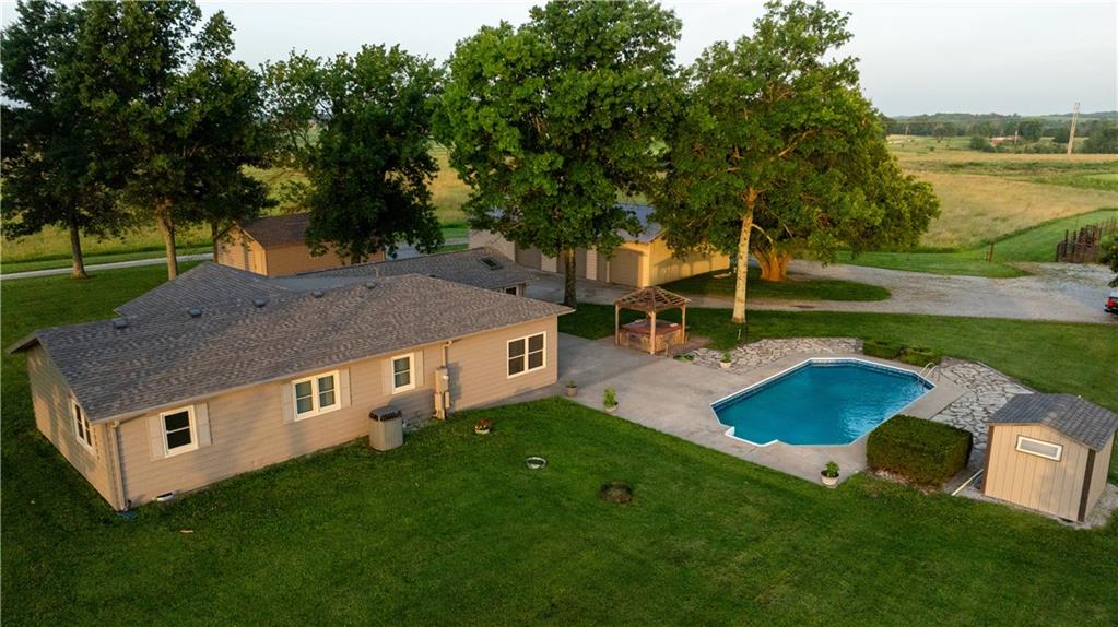 38210 Osawatomie Road