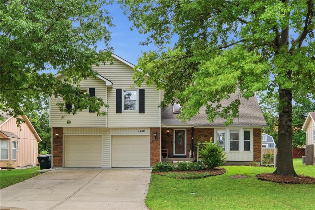 1240 E Sleepy Hollow Drive