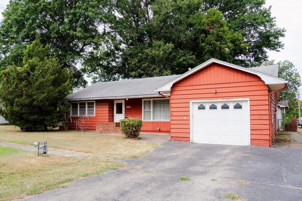 300 Huston Avenue
