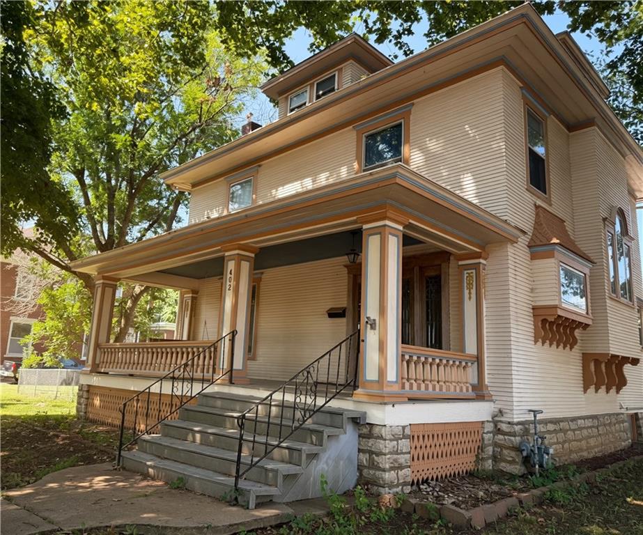 402 S Main Street