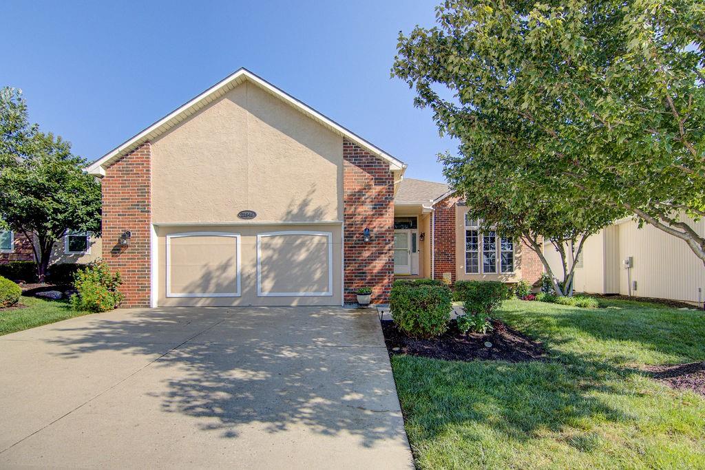 21946 W 119th Terrace